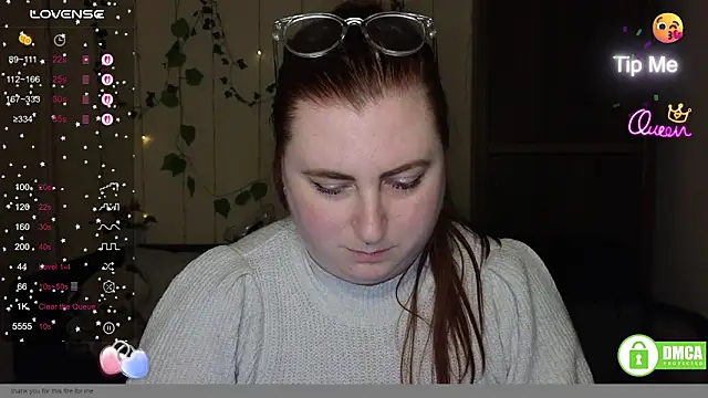 Alicia_love00 webcam