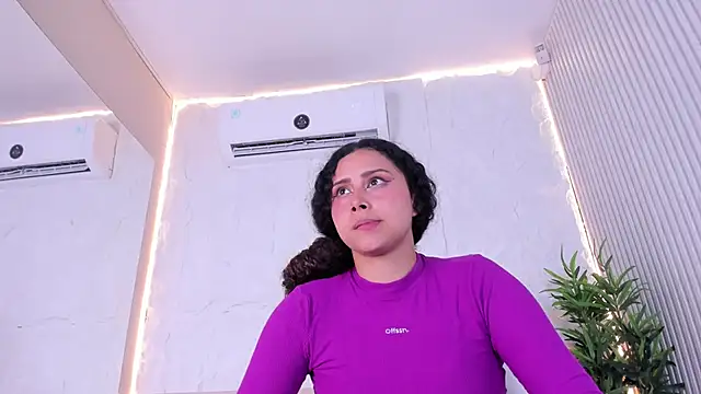 MarelynSummer webcam