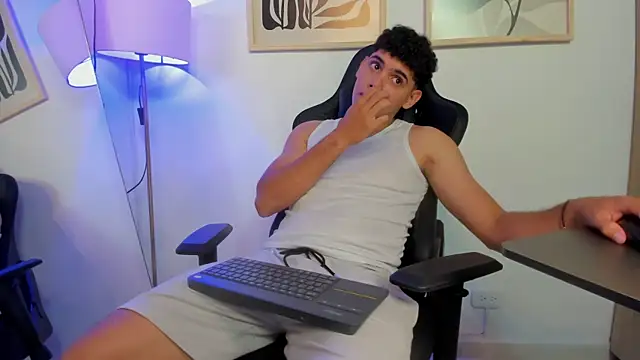 justin_payn14 webcam