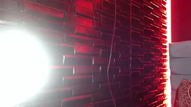 Charlotte_Stone18 webcam