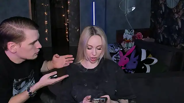 Blckmirrorr live sex cam