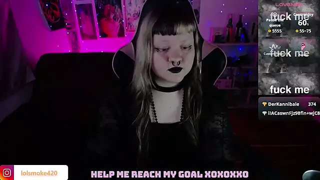 Bdsm_and_fries webcam