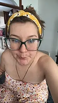 HunnyyLove webcam