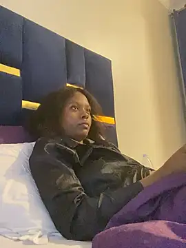 dellah27 (F young) - Sit on dildo 💦🩵💚