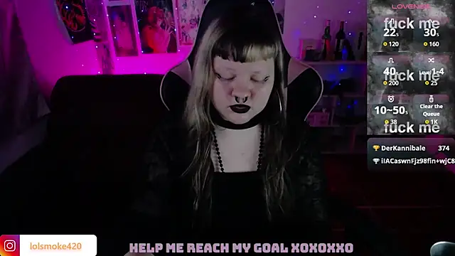 Bdsm_and_fries webcam