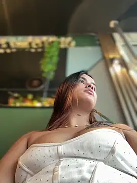 Kaily_Sweet16 webcam