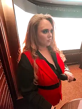 Juicy_PeachLux webcam