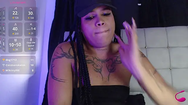 charlotte_brawn webcam