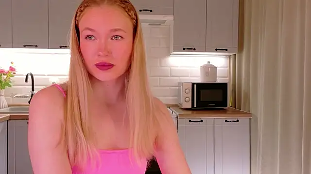 Veronika_Mitchel webcam