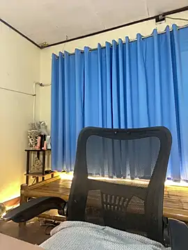 Mimi_Mckinley webcam