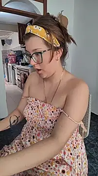 HunnyyLove webcam
