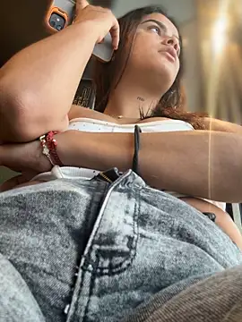 Kaily_Sweet16 webcam