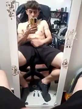 AoA-BoyStudent webcam