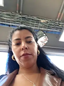 luianna - Luianna's free webcam - UK Sex Cams