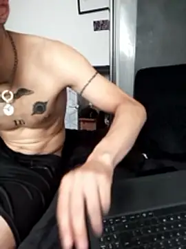 AoA-BoyStudent webcam