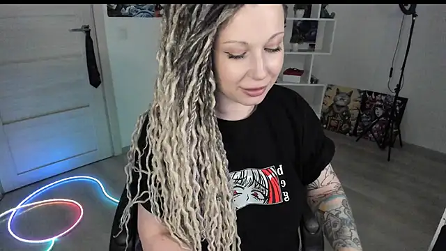 HoneySallyMoore webcam