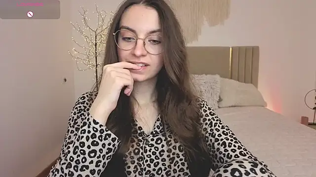 Real_cutie1 webcam