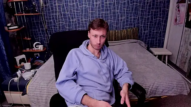 CuteBoy228 webcam