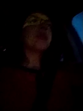 PublicBigLabia webcam