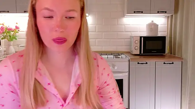 Preview of veronika_mitchel