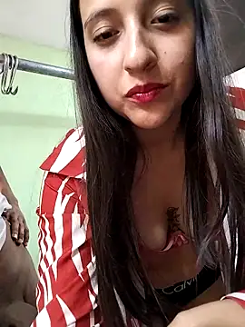 MaskedLatinaX webcam