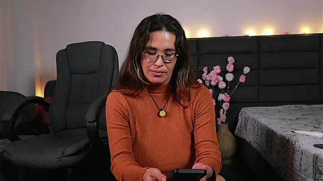 kathieandpovcock1 webcam