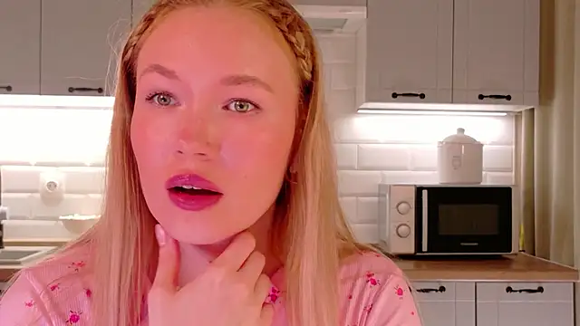 Veronika_Mitchel webcam