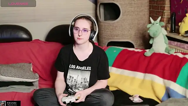 GamerGirl_Eve webcam