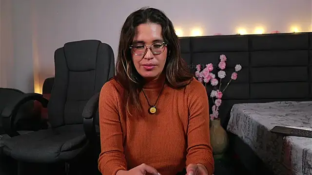 kathieandpovcock1 webcam