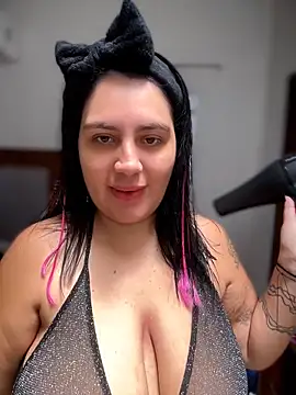 vicky_sixx (F young) - a bañarnos-lets take a shower