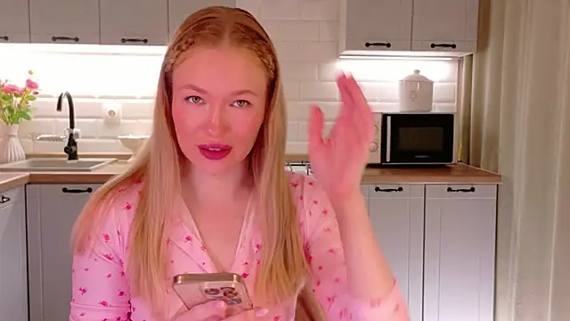 Veronika_Mitchel webcam