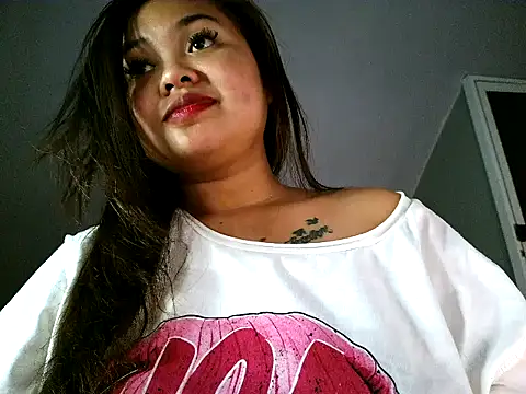 Chillntalkmami webcam