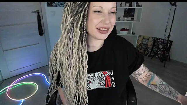 HoneySallyMoore webcam