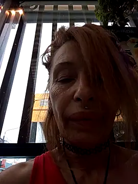 frozenwaffle (F mature) - Nude me and finger pussy in public bathr