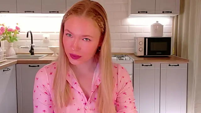 Veronika_Mitchel webcam