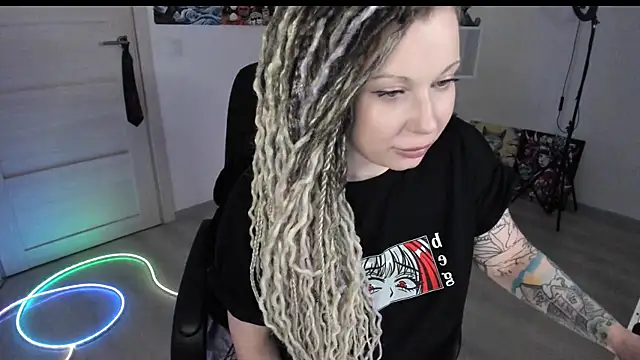 HoneySallyMoore webcam