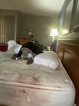 Stressreliever82 webcam