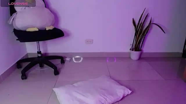 Hannah_Ortega webcam