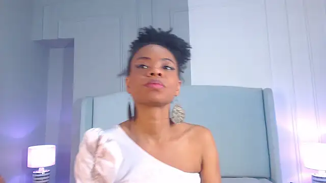 ChantalGarner webcam