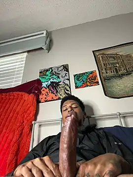 BigPrettyDick777 webcam