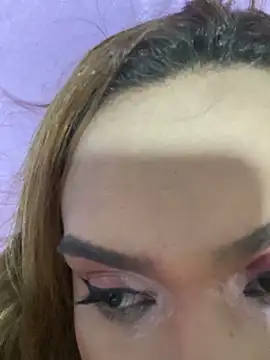 Jullyanaximeness webcam