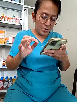 Dr_Edna_naughty webcam