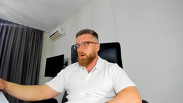 Findom_guy webcam