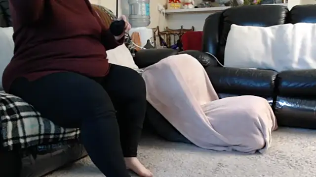 Juicy_Julie469 webcam