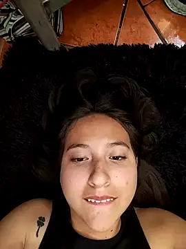 MaskedLatinaX webcam