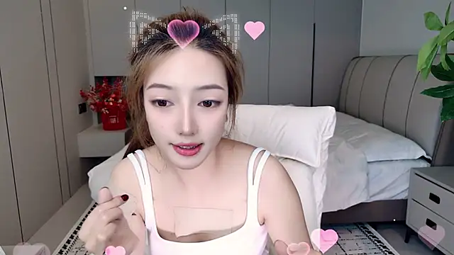 美女MMMxiXi6在线直播