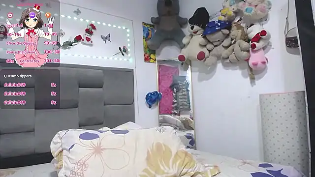 Sharloth_milf webcam