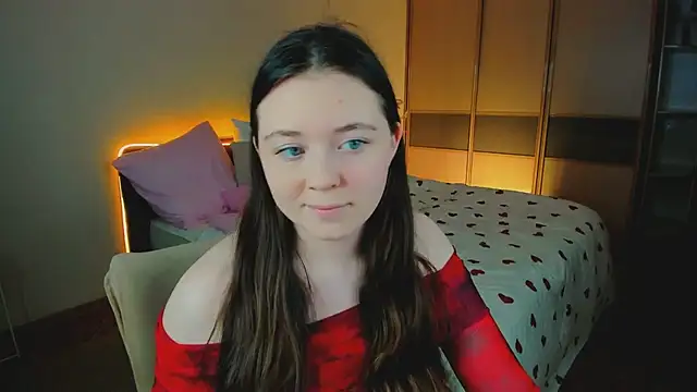 AlluringLookk webcam