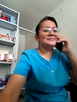 Dr_Edna_naughty webcam