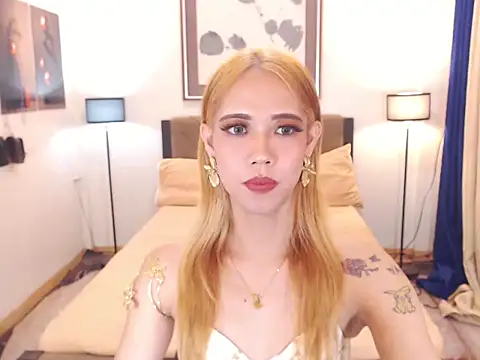 PreciousAmore webcam